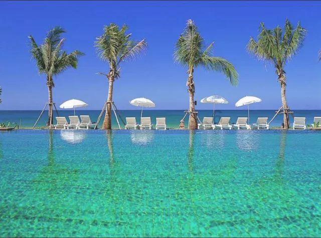 浪漫衣裙